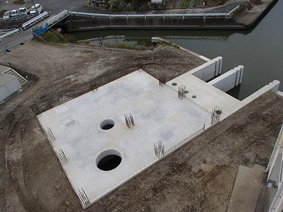 平成27年度　長島中部地区基幹土地改良施設防災機能拡充保全事業吐水槽工事
